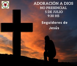 Seguidores de Jesús. Hombre frente a una cruz